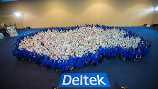 Deltek sets world record for largest human image of a cloud. 